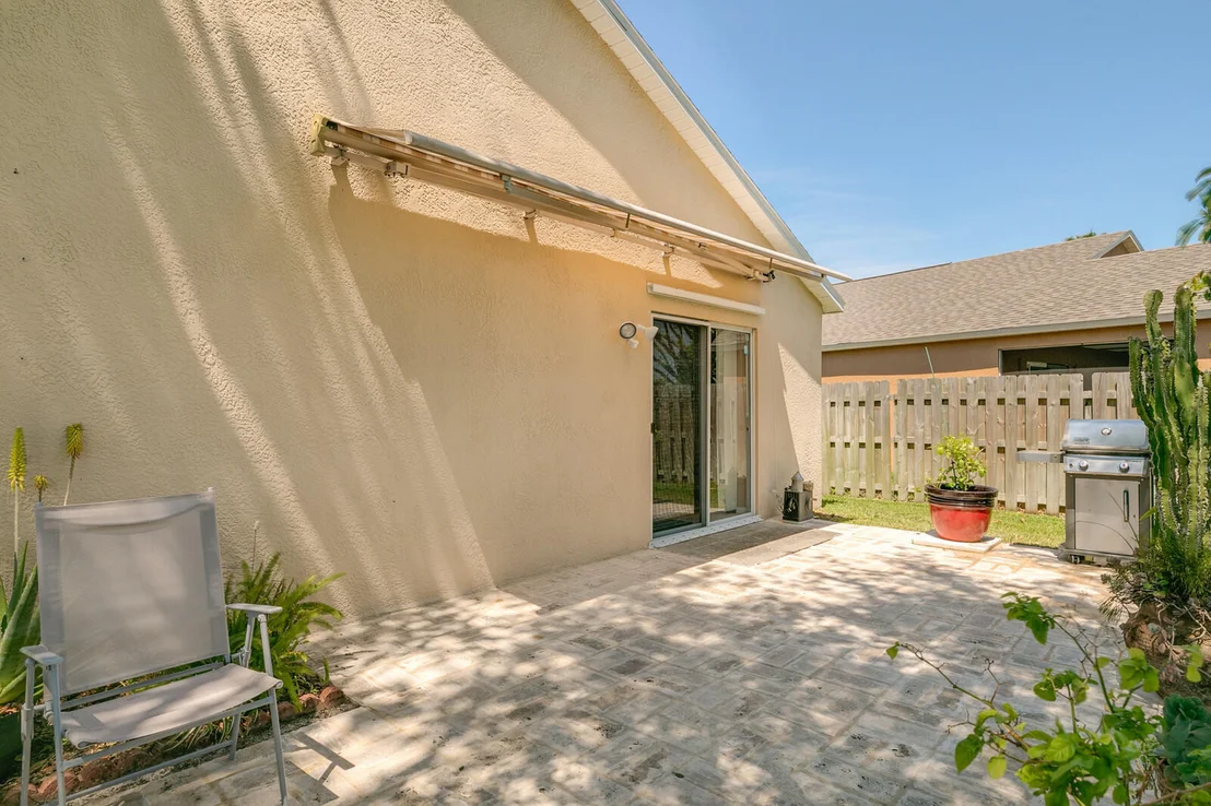Photo of 8595 Eola Court