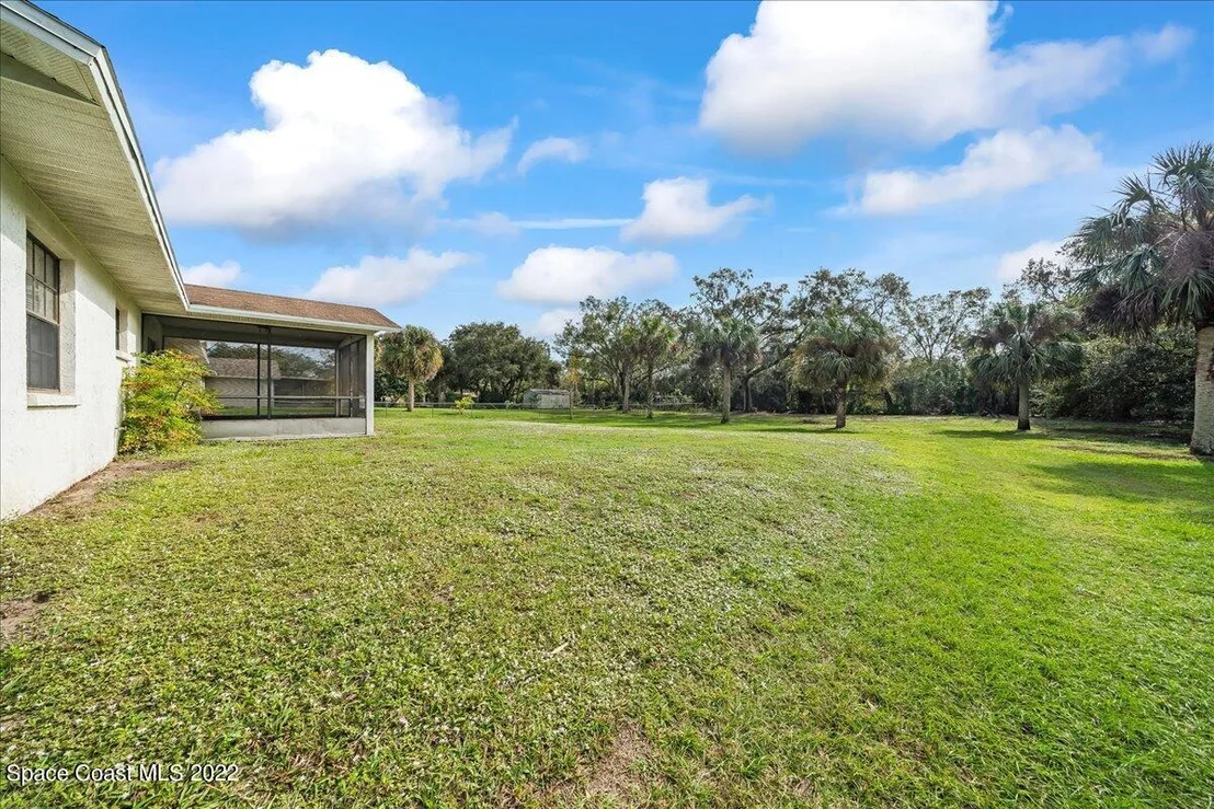 Photo of 5055 Bradbie Lane