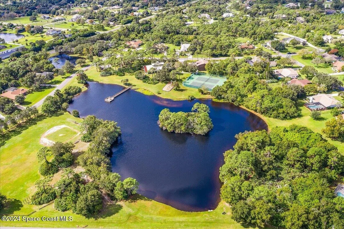 Photo of 4360 Canard Road