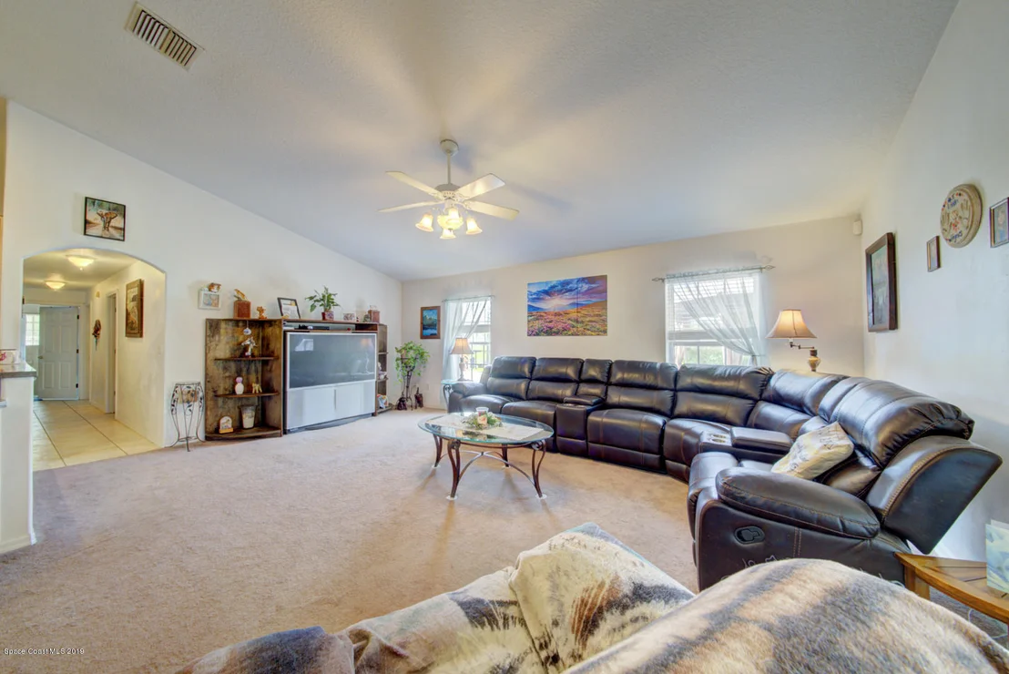 Photo of 3465 Maebert Road