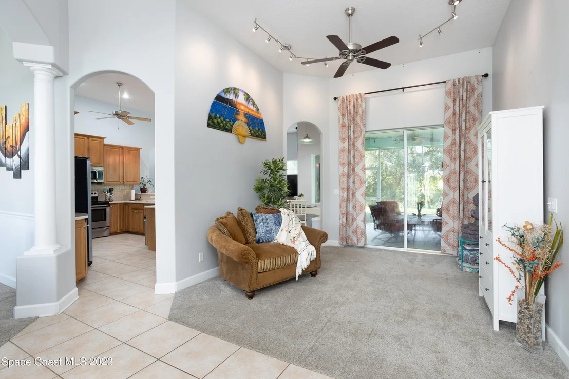 Photo of 1647 Auburn Lakes Drive