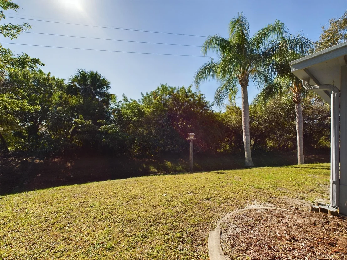 Photo of 2221 Breezy Circle