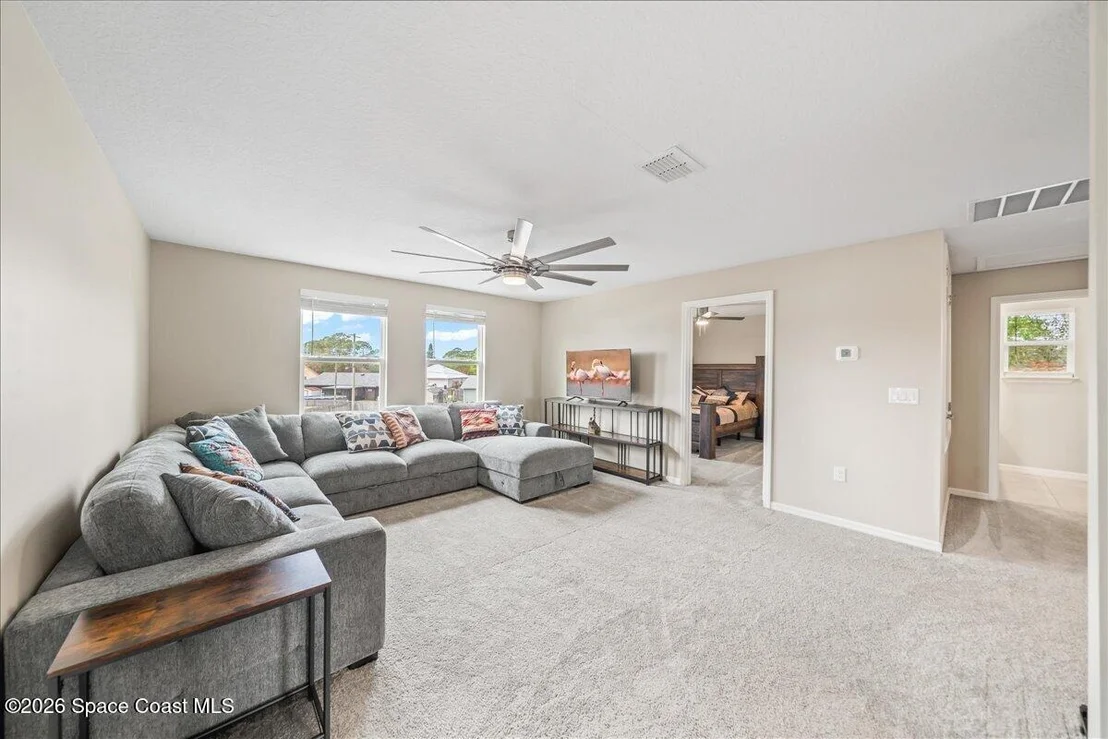 Photo of 800 Lyons Circle NW