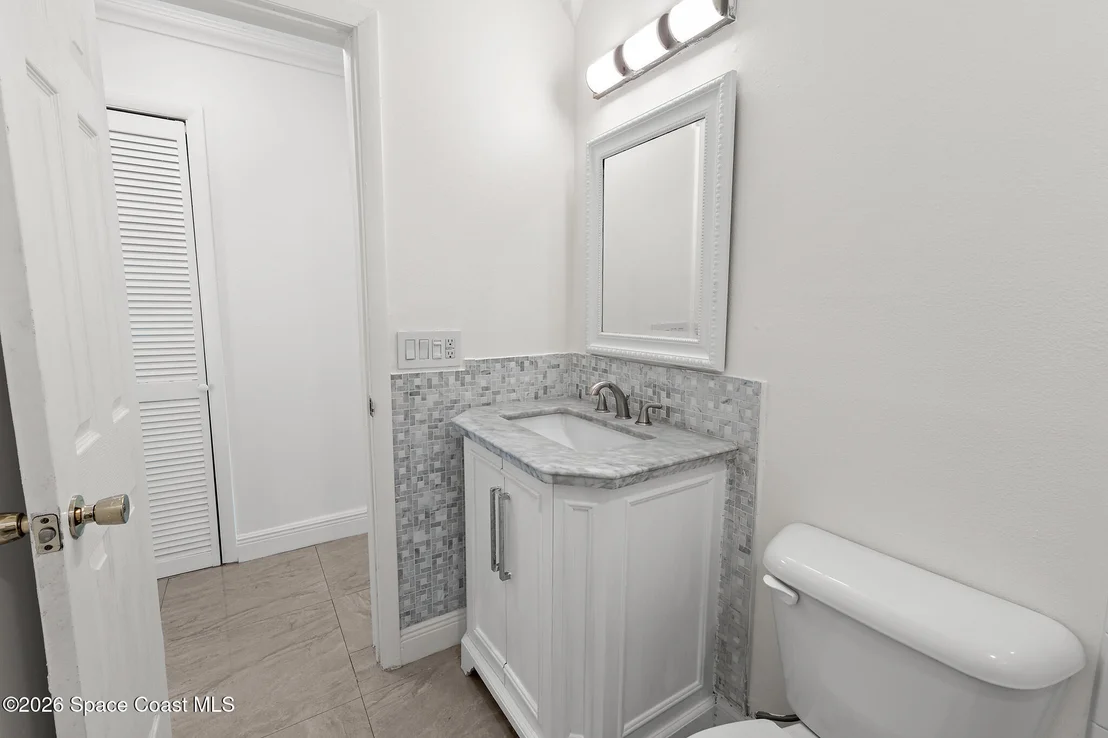 Photo of 218 Prince Avenue