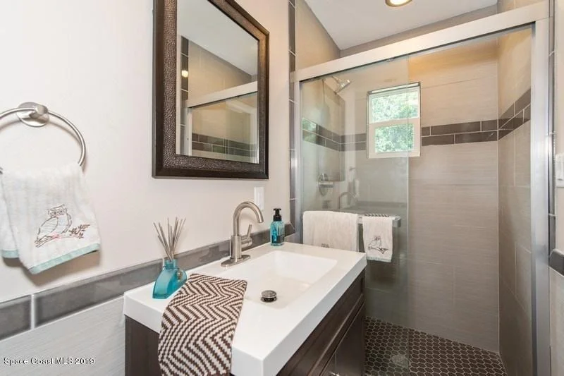 Photo of 2614 Locksley Road