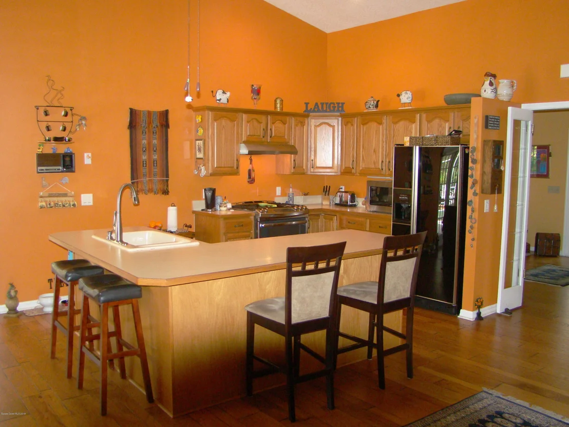Photo of 4485 Canard Road