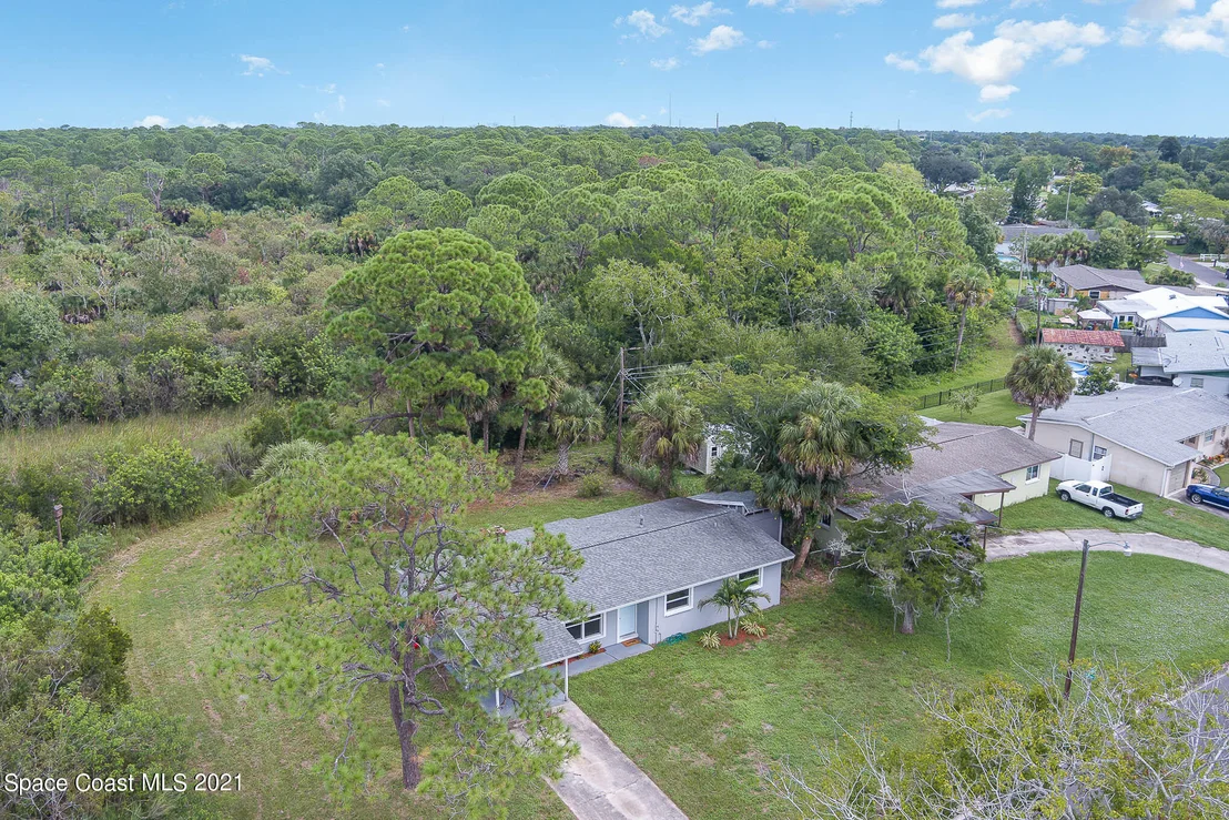 Photo of 2947 Shepard Drive
