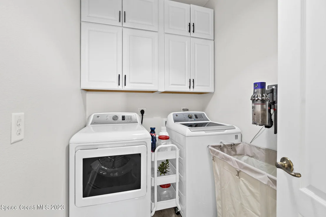 Photo of 362 Waterside Circle