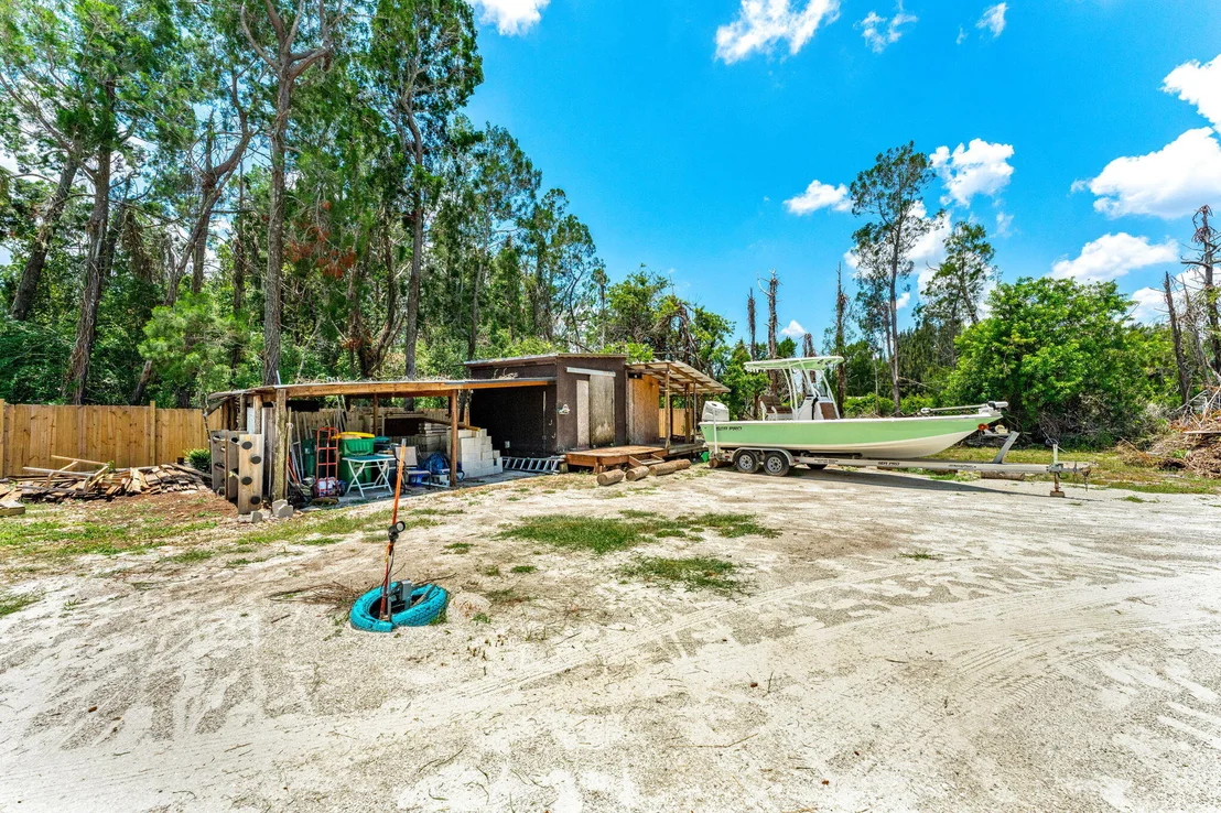 Photo of 7680 Highway 1
