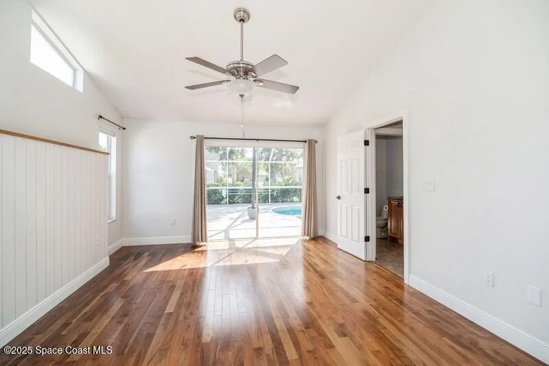 Photo of 586 Deerfield Drive