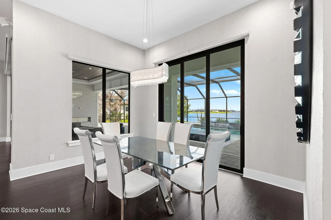 Photo of 3618 Lake Adelaide Place