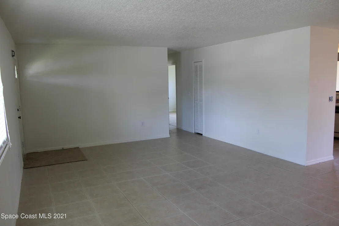 Photo of 125 Ocean Breeze Circle