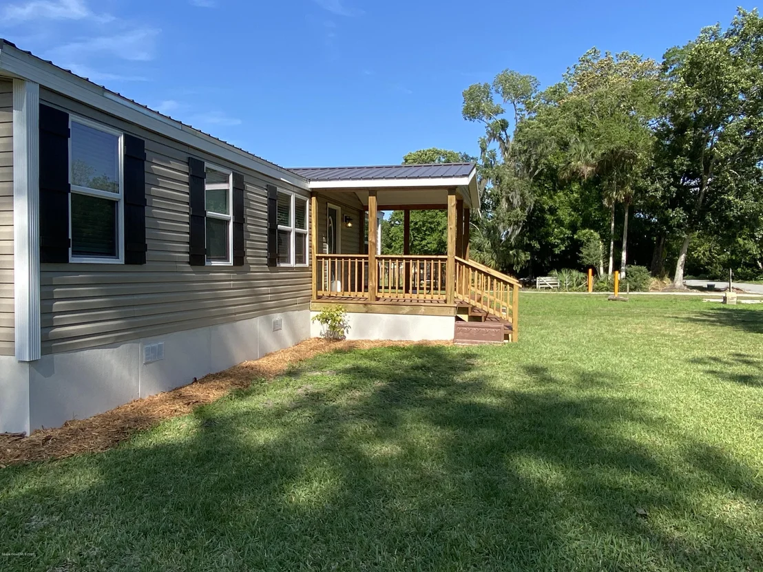 Photo of 2350 Parrish Road