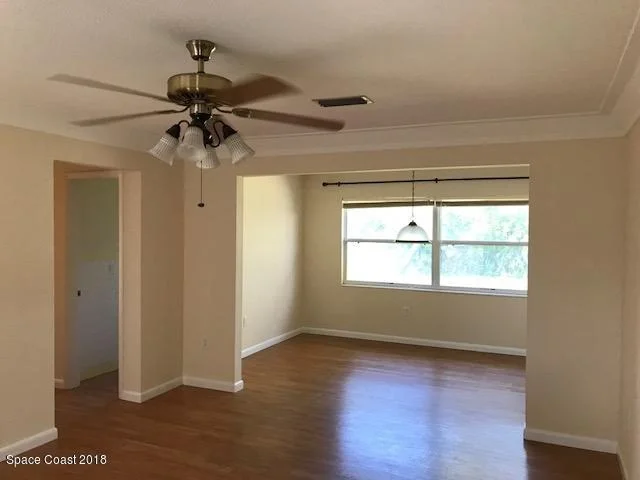 Photo of 132 Orange Avenue