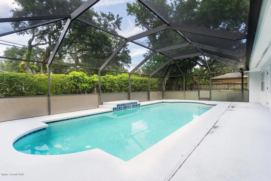 Photo of 663 Eugenia Road