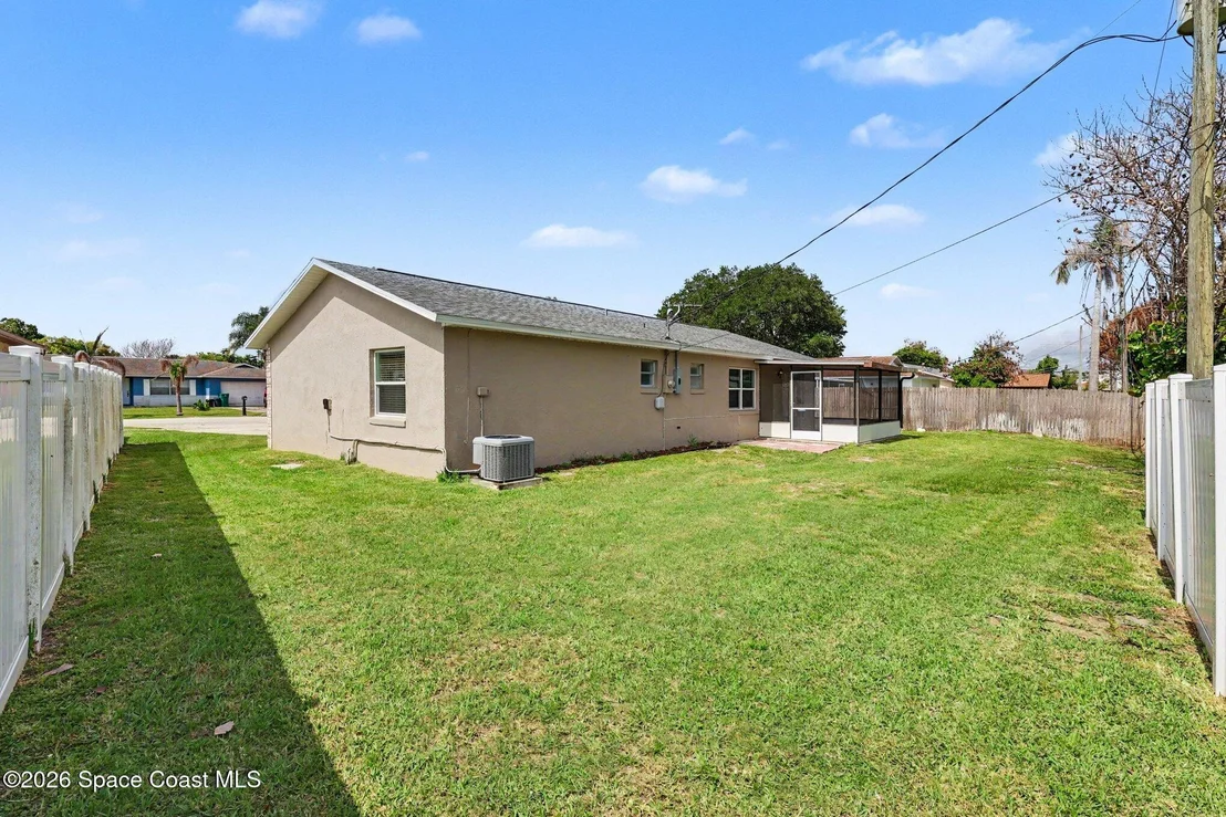 Photo of 2890 College View Drive