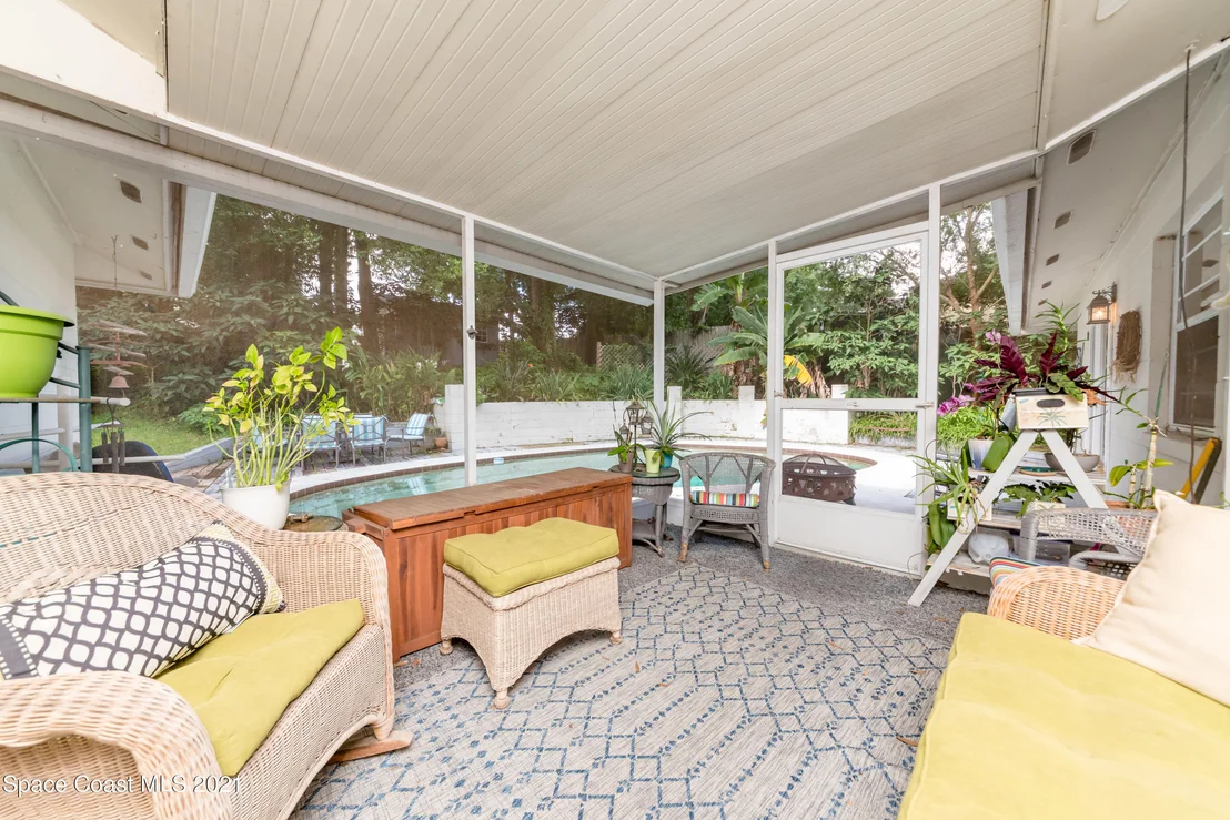 Photo of 541 Alpine Street