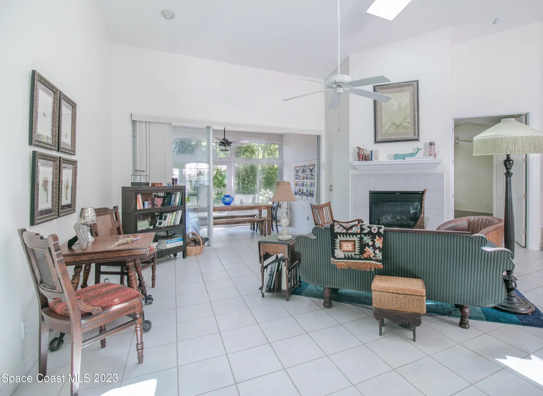 Photo of 360 Shell Cove Drive