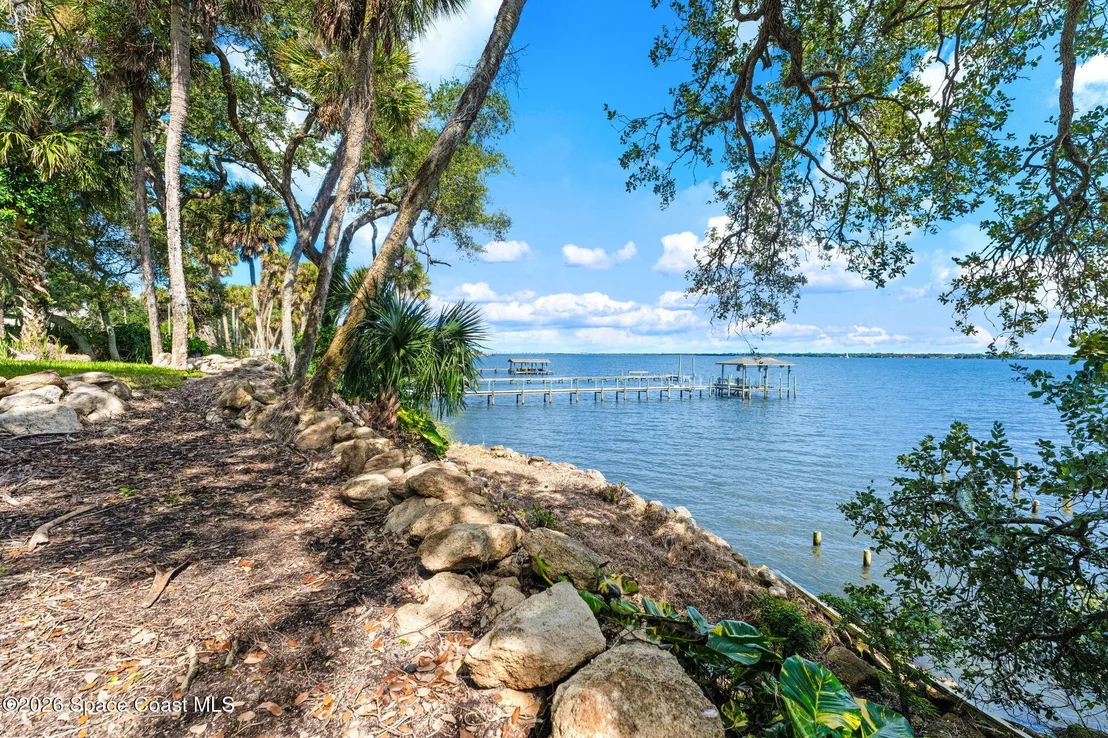 Photo of 1001 N Indian River Drive