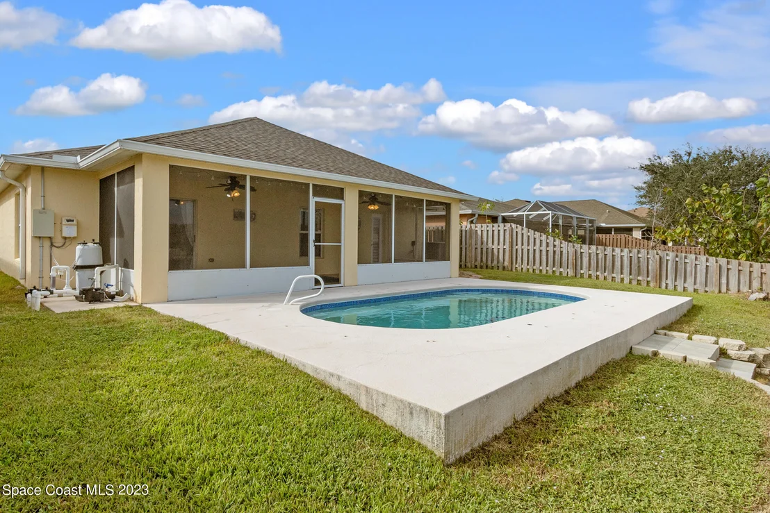 Photo of 4540 Bellaluna Drive