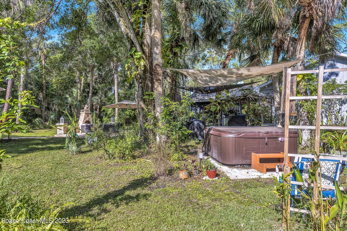 Photo of 2365 Homestead Lane