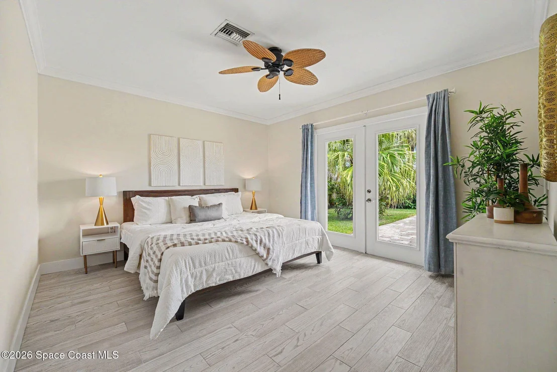 Photo of 1540 Bay Shore Drive