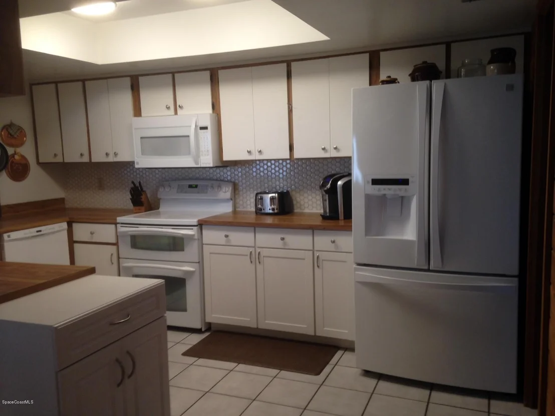 Photo of 4660 Rector Road