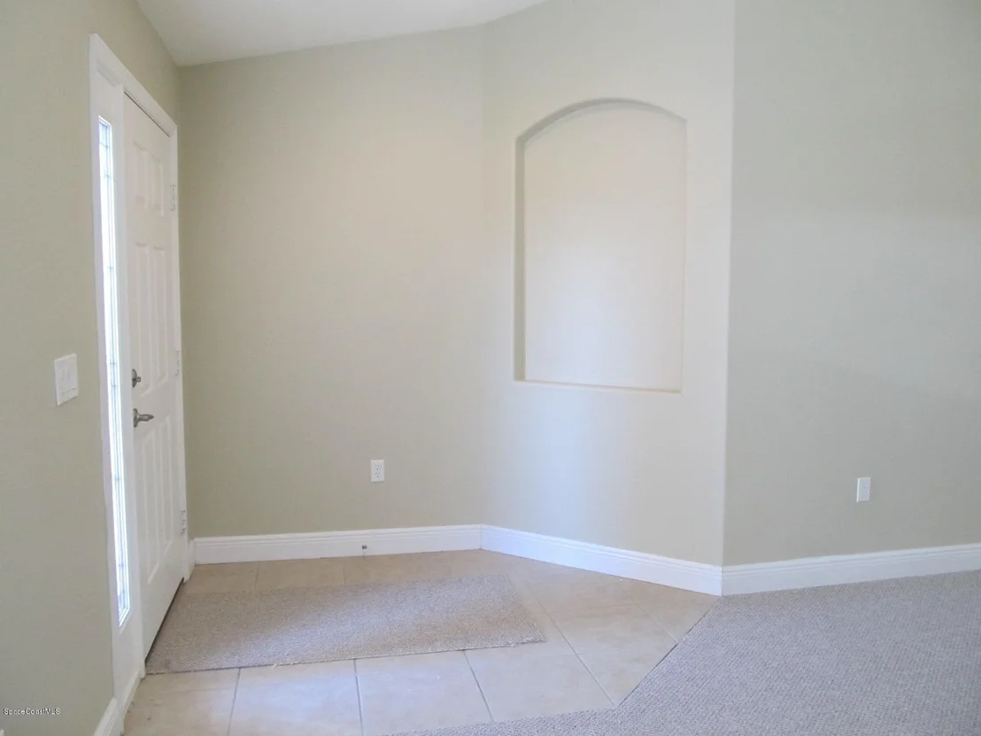 Photo of 653 Rangewood Drive SE