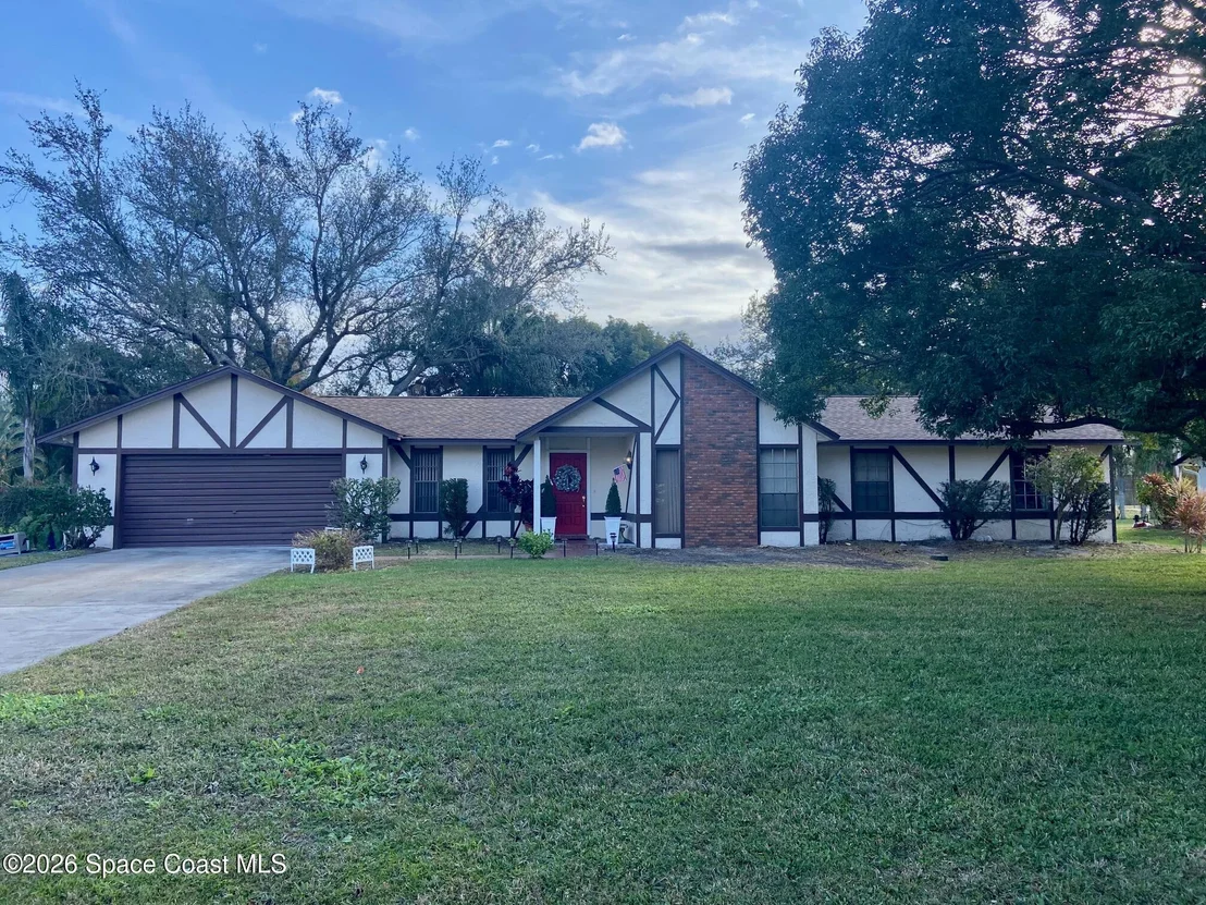 Photo of 3256 Fairview Drive