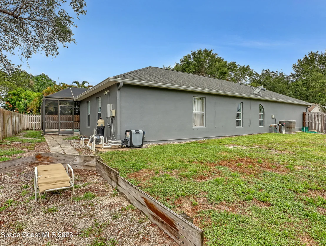 Photo of 2305 Shady Oak Road