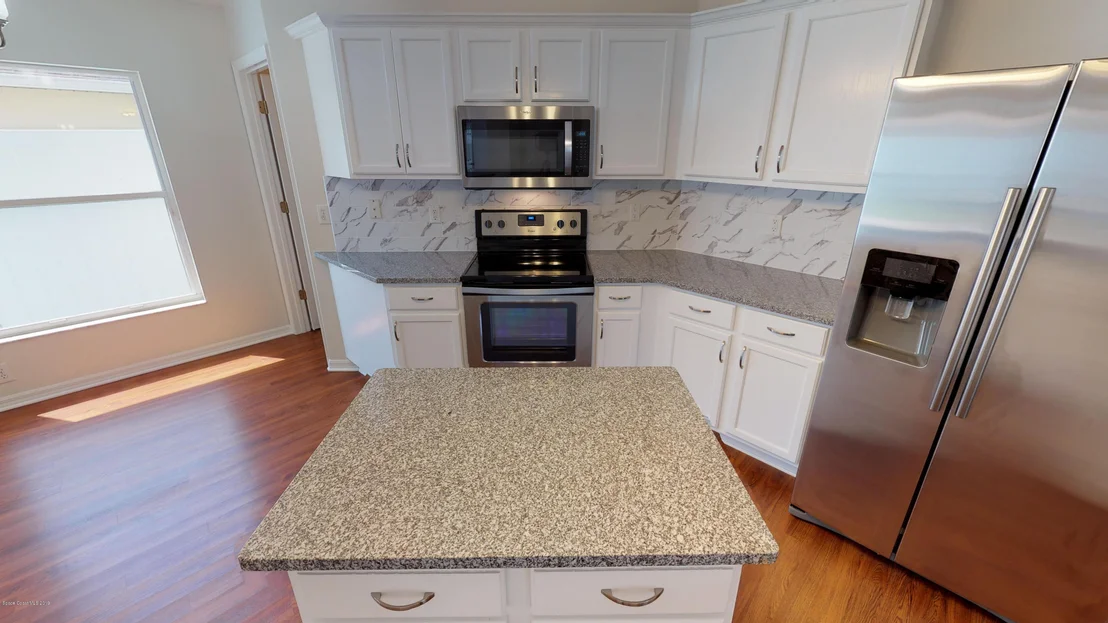 Photo of 891 Shaw Circle