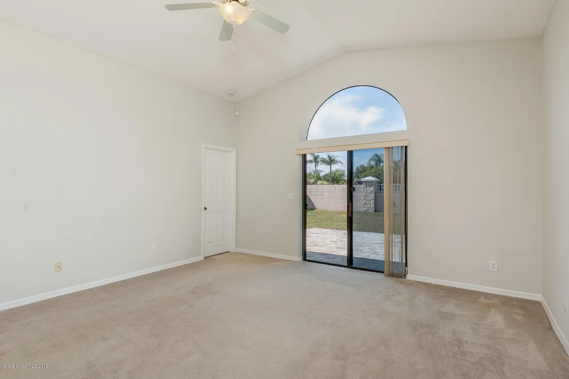 Photo of 6990 Hammock Trace Drive