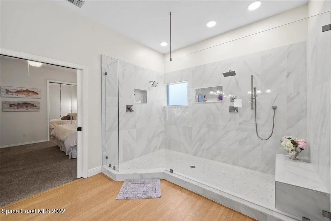 Photo of 233 Peregrine Drive