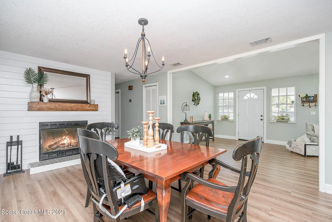 Photo of 815 Kara Circle
