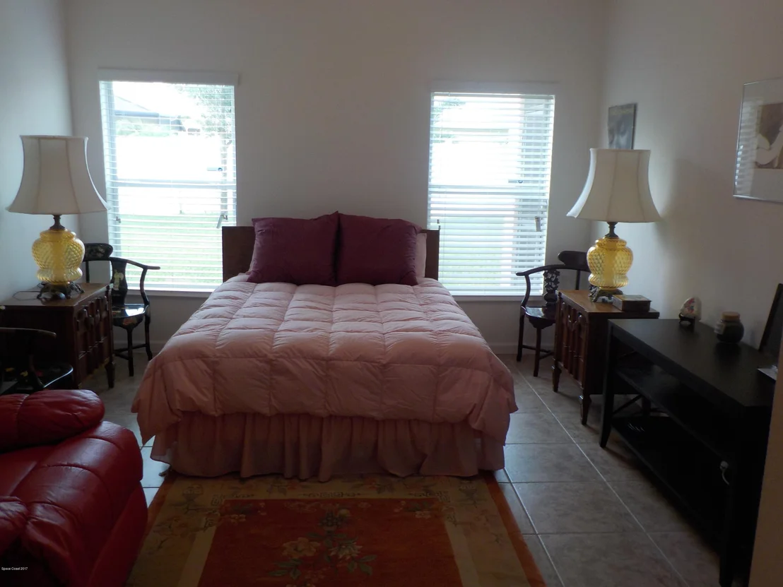 Photo of 1340 Corbett Lane