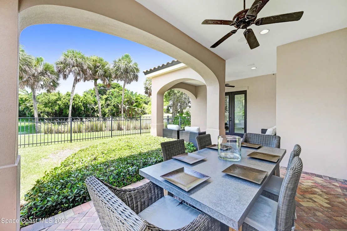 Photo of 180 Whaler Drive
