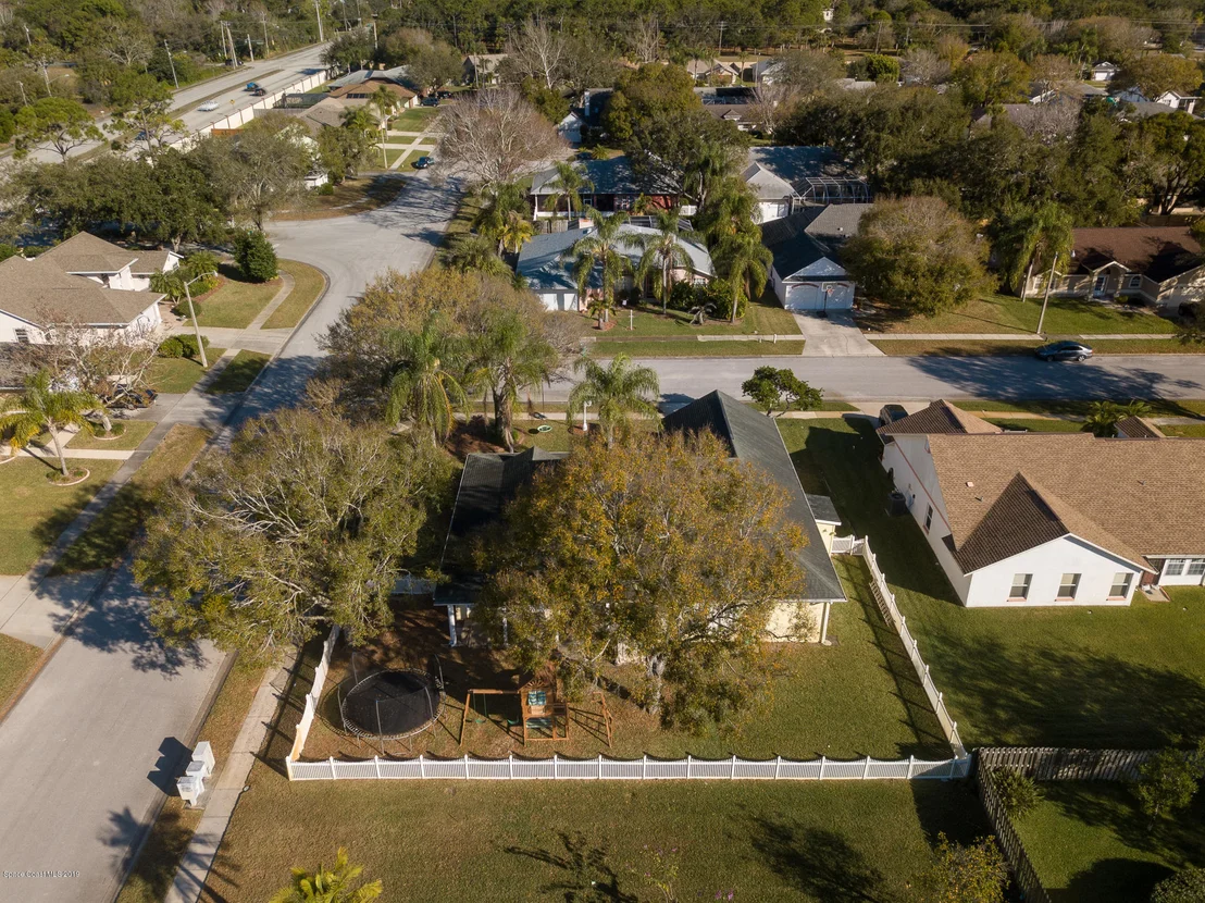 Photo of 973 Whisperoak Drive