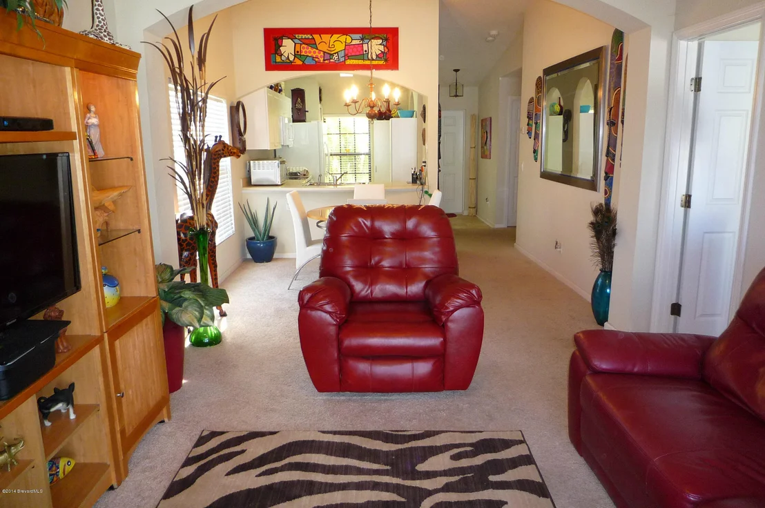 Photo of Unit 104 at 910 Luminary Circle