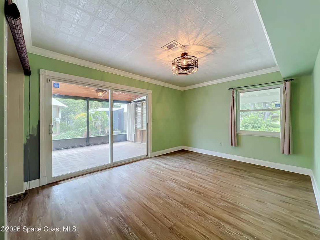 Photo of 645 Orange Court