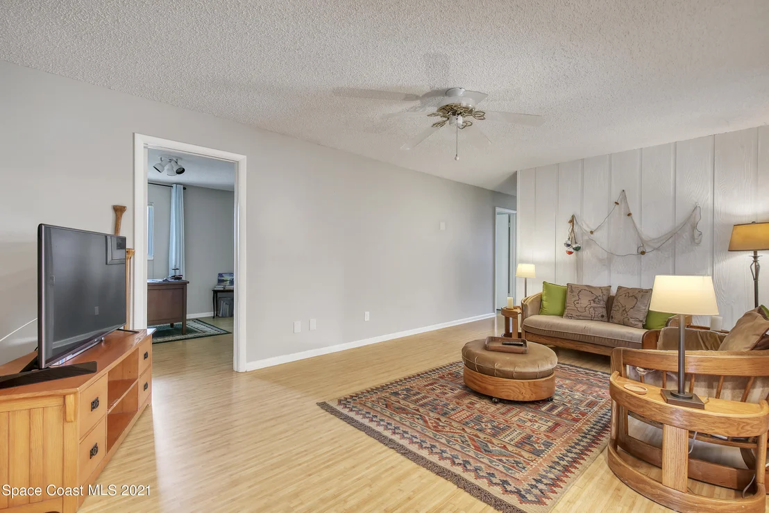 Photo of 307 Brightwaters Drive