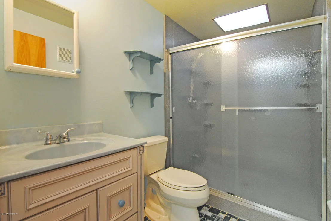 Photo of 965 Long Meadow Lane