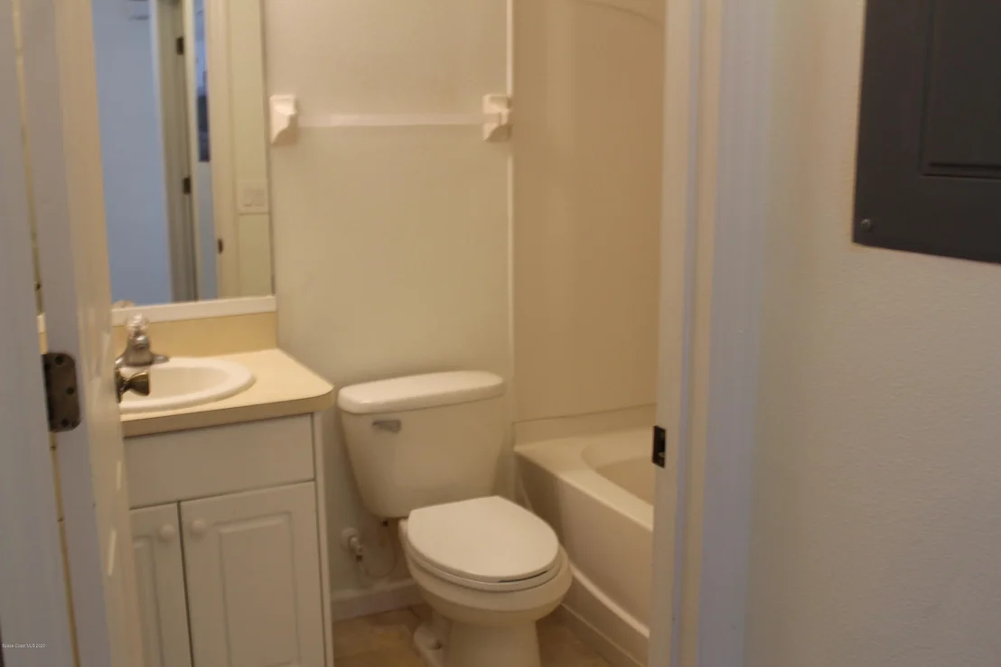 Photo of Unit 103 at 1035 Luminary Circle