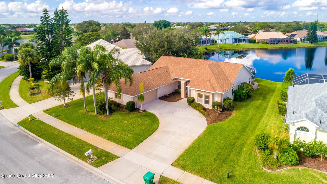Photo of 959 Wildwood Drive