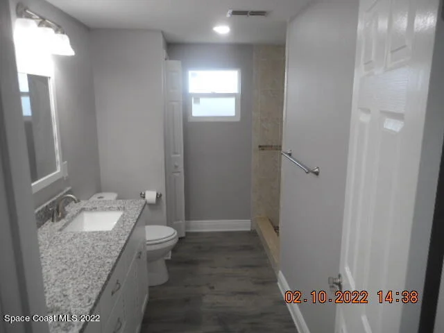 Photo of 335 Maplewood Boulevard