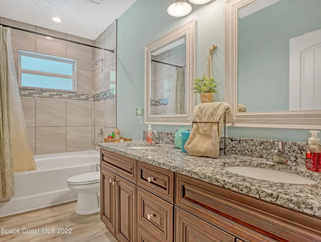 Photo of 4129 Fairfax Drive