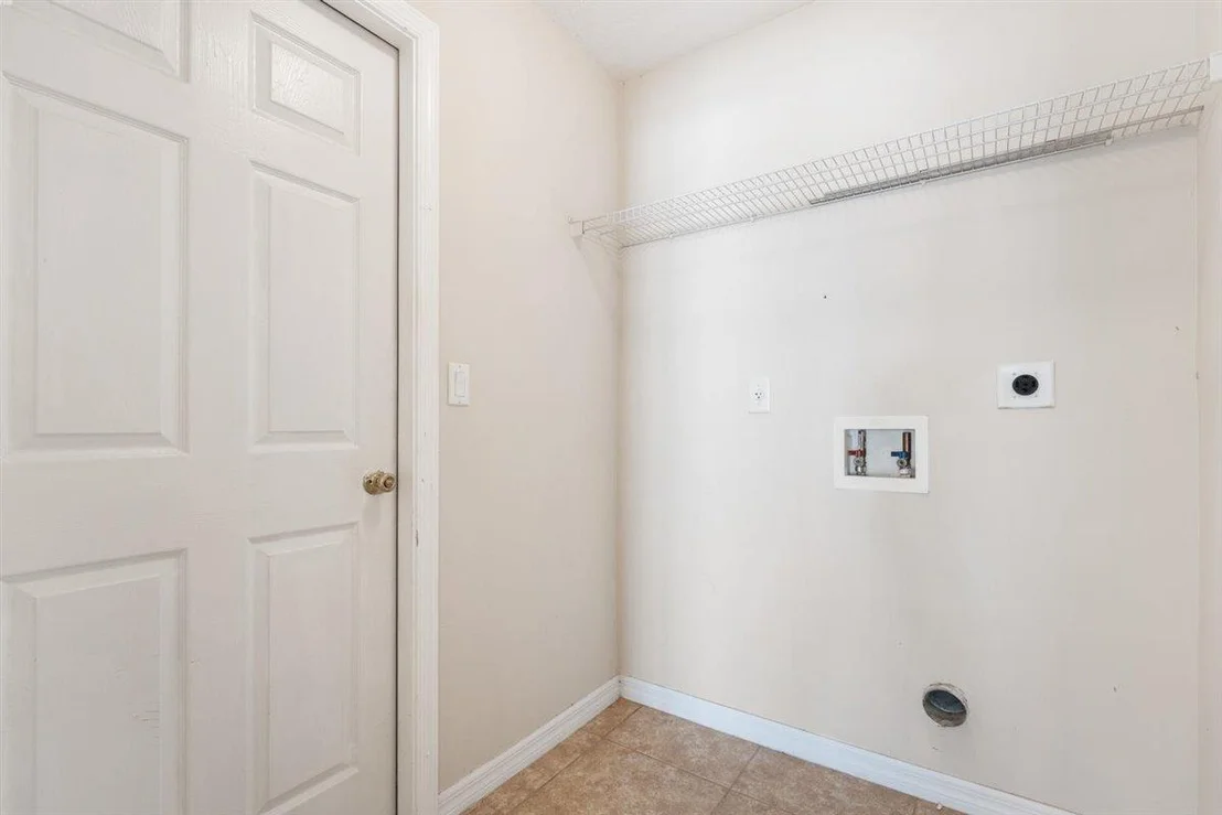 Photo of 1090 Olde Bailey Lane