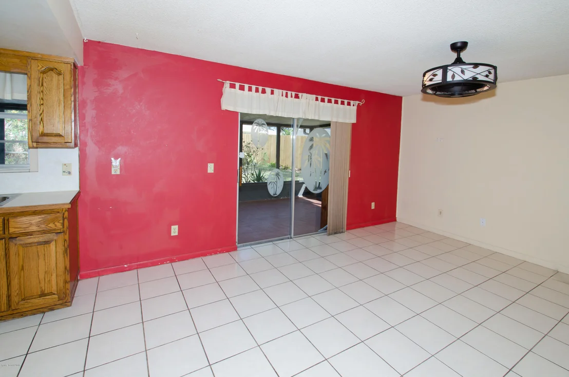 Photo of 300 Arcadia Avenue