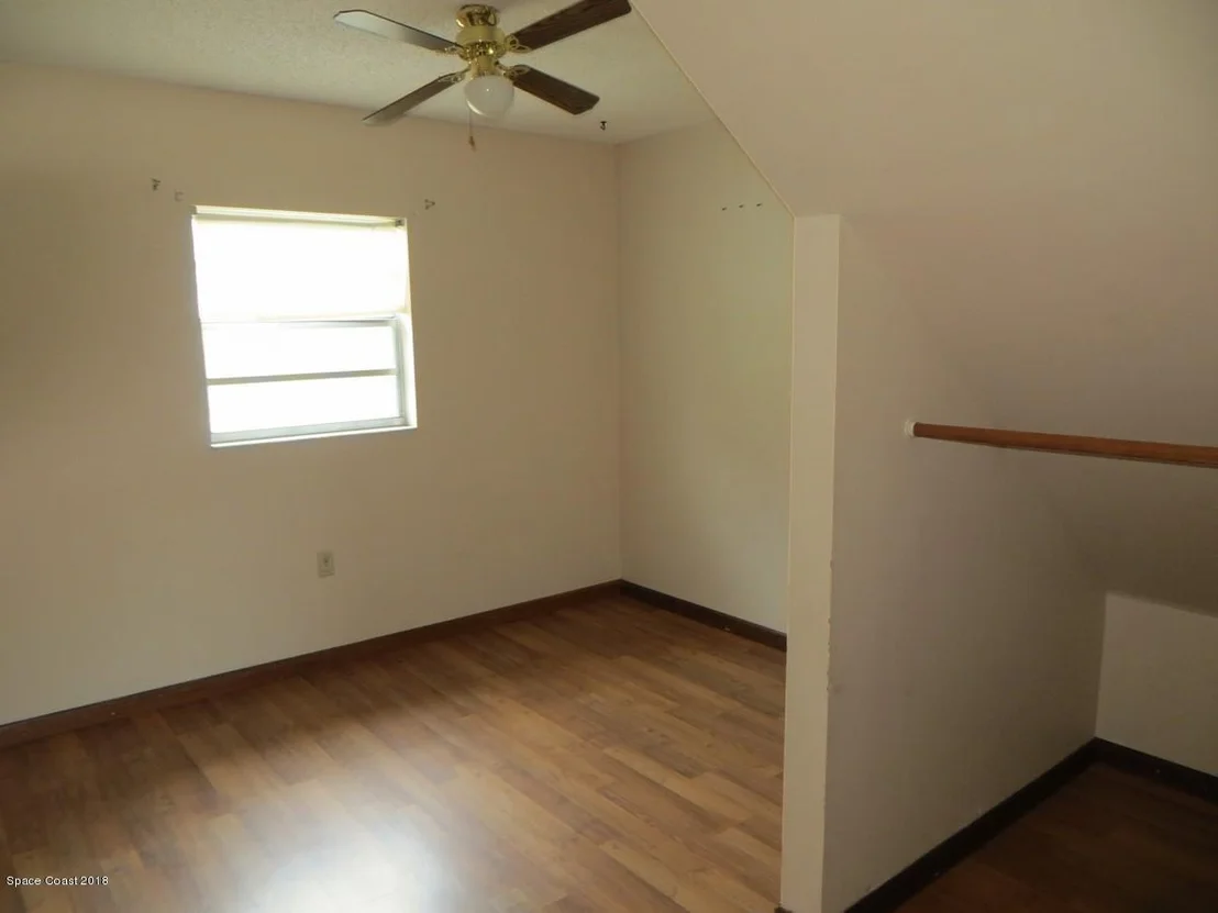 Photo of 1040 Sycamore Drive
