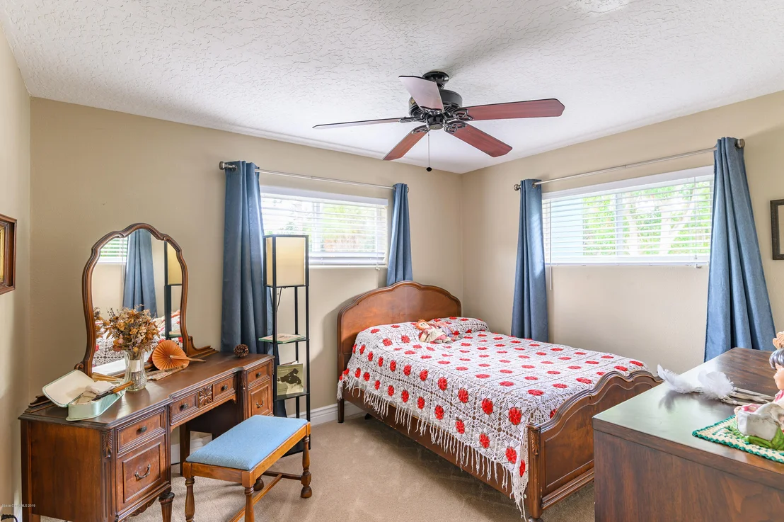 Photo of 133 Oakledge Drive