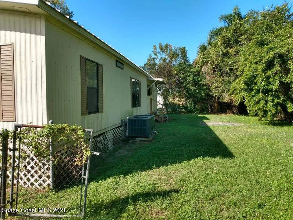 Photo of 2424 Elsie Circle